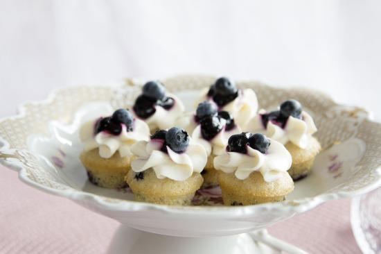 Muffin Konfekt we love baking 48er Form